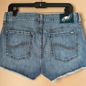 PHILADELPHIA EAGLES TIGHT END STRETCH SHORTS SIZE 12 NWOT